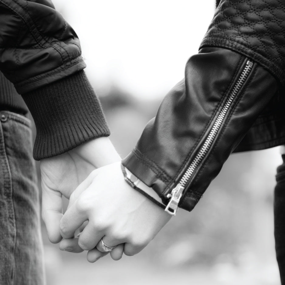 Blank Card - Holding Hands