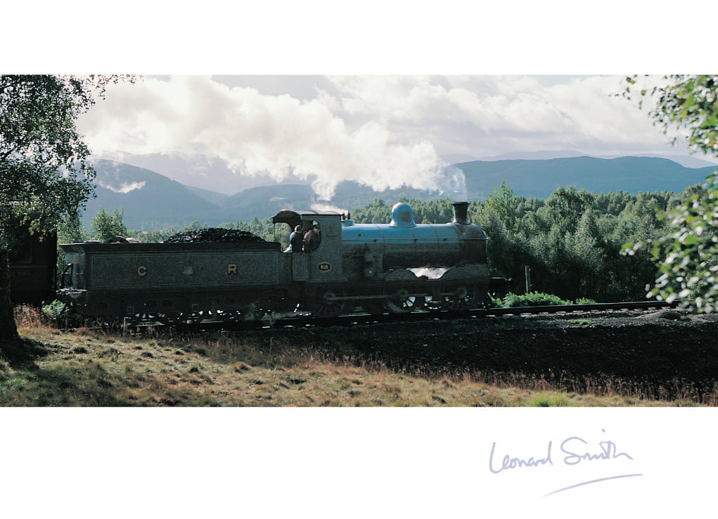 Blank Card - Caledonian Steam Train - Leonard Smith